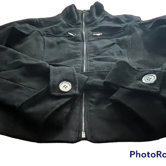 Black jacket - Picture 8 of 9